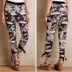 Elevenses Black and White Floral Cropped Pants